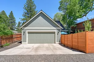 1225 NW Elgin Ave, Bend, OR 97703 - Photo 45