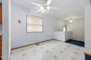 1772 SE 135th Ave, Portland, OR 97233 - Photo 7