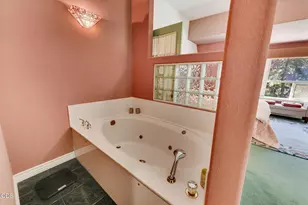 7935 Upper Applegate Rd, Jacksonville, OR 97530 - Photo 47
