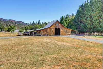 7935 Upper Applegate Road, Jacksonville, OR 97530 - Photo 93