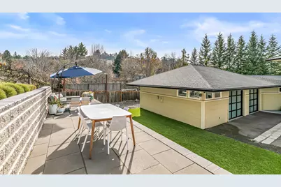 4323 Murryhill Terrace, Medford, OR 97504 - Photo 39