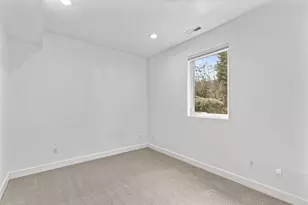 4323 Murryhill Terrace, Medford, OR 97504 - Photo 31