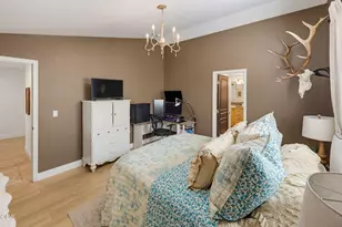 630 Woodlark Dr, Medford, OR 97501 - Photo 23