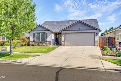 630 Woodlark Drive, Medford, OR 97501 - Photo 1