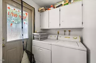 43 N Columbus, Medford, OR 97501 - Photo 21