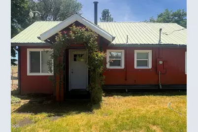 7704 Or-66, Klamath Falls, OR 97601 - Photo 1