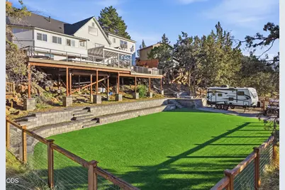 1635 SW Parkway Drive, Redmond, OR 97756 - Photo 59