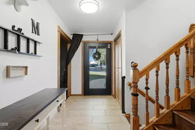 1635 SW Parkway Drive, Redmond, OR 97756 - Photo 5