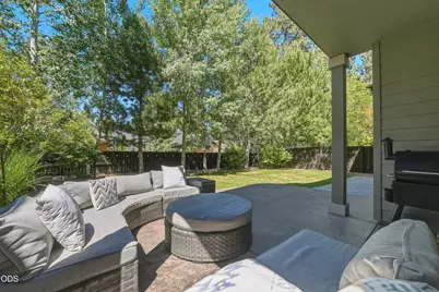 20106 Stonegate Drive, Bend, OR 97702 - Photo 51