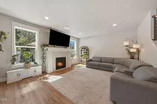 61003 SE Crane Peak Ct, Bend, OR 97702 - Photo 11