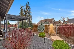 2758 NW 23rd Loop, Redmond, OR 97756 - Photo 5