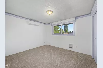 4414 Meadows Drive, Klamath Falls, OR 97603 - Photo 15
