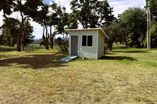 24980 Owens Ln, Klamath Falls, OR 97603 - Photo 25