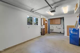 19572 Apache Rd, Bend, OR 97702 - Photo 43