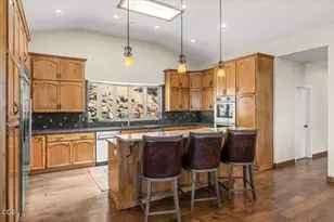 3729 Old Hwy 99 S, Ashland, OR 97520 - Photo 19