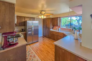 3015 Lone Pine Rd, Medford, OR 97504 - Photo 11