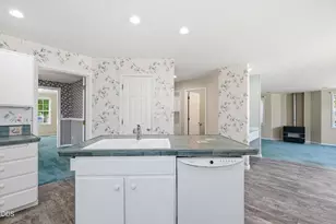 2034 NE Bluebird Ct NE, Bend, OR 97701 - Photo 13