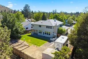 2034 NE Bluebird Ct NE, Bend, OR 97701 - Photo 41