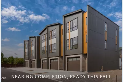 111 SW Industrial Way #2, Bend, OR 97702 - Photo 1