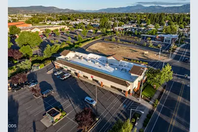 1205 Plaza Boulevard #A-B, Central Point, OR 97502 - Photo 25
