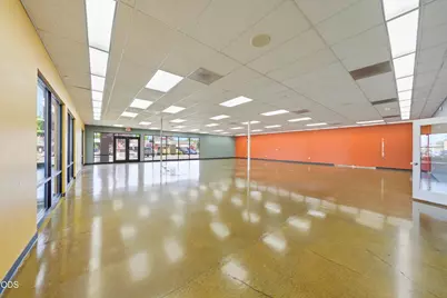1205 Plaza Boulevard #A-B, Central Point, OR 97502 - Photo 17