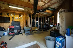 651 Holton Rd, Talent, OR 97540 - Photo 37