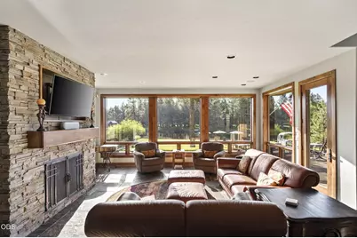 56680 Lunar Drive, Bend, OR 97707 - Photo 17