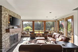 56680 Lunar Dr, Bend, OR 97707 - Photo 17