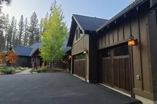 54937 Forest Ln, Bend, OR 97707 - Photo 9