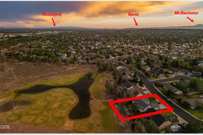 1128 SW Rimrock Way, Redmond, OR 97756 - Photo 43