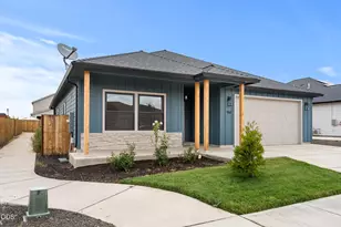961 Arrowhead Trail, Eagle Point, OR 97524 - Photo 3