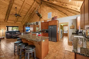 22719 Horseshoe Way, Klamath Falls, OR 97601 - Photo 11