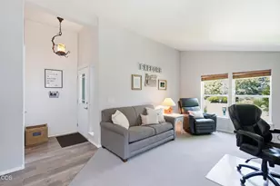 129 N Wheeler Loop, Sisters, OR 97759 - Photo 15