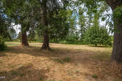 1740 Southgate Way, Grants Pass, OR 97527 - Photo 47