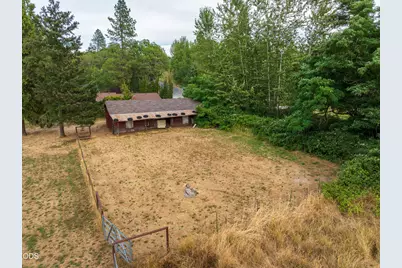 1740 Southgate Way, Grants Pass, OR 97527 - Photo 45