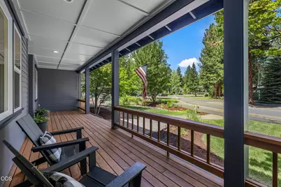 665 E Coyote Springs Road, Sisters, OR 97759 - Photo 5