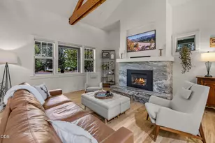 665 E Coyote Springs Rd, Sisters, OR 97759 - Photo 9