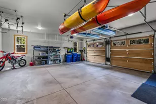 665 E Coyote Springs Rd, Sisters, OR 97759 - Photo 49