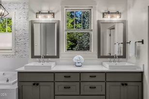 665 E Coyote Springs Rd, Sisters, OR 97759 - Photo 25