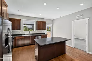 2642 NW 26th Lp N, Redmond, OR 97756 - Photo 5