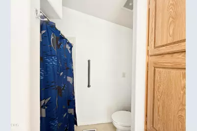 2718 Corvallis Street, Klamath Falls, OR 97601 - Photo 23