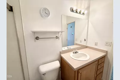 2718 Corvallis Street, Klamath Falls, OR 97601 - Photo 27