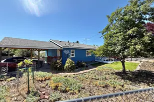 2718 Corvallis St, Klamath Falls, OR 97601 - Photo 41