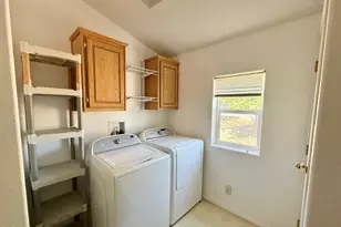 2718 Corvallis St, Klamath Falls, OR 97601 - Photo 31