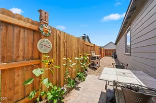 2576 NW Teak Pl, Redmond, OR 97756 - Photo 25