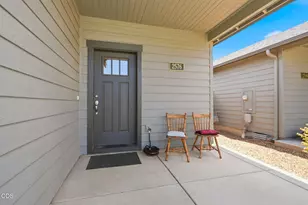 2576 NW Teak Pl, Redmond, OR 97756 - Photo 3