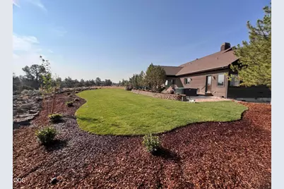 18810 SW Sisters Place, Powell Butte, OR 97753 - Photo 35