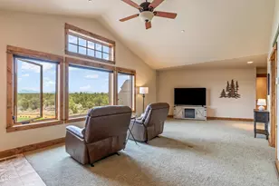 18810 SW Sisters Pl, Powell Butte, OR 97753 - Photo 27