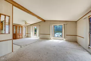 1344 Dowell Rd, Grants Pass, OR 97527 - Photo 11