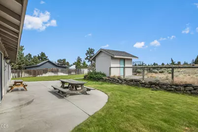24893 Elk Lane, Bend, OR 97701 - Photo 25